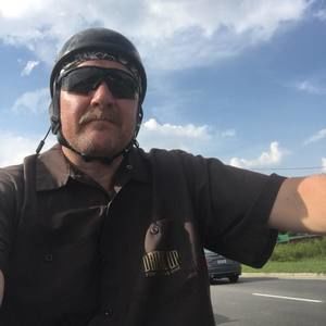 Meet your Posher, Buddy